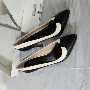 Banana Republic Kary heels